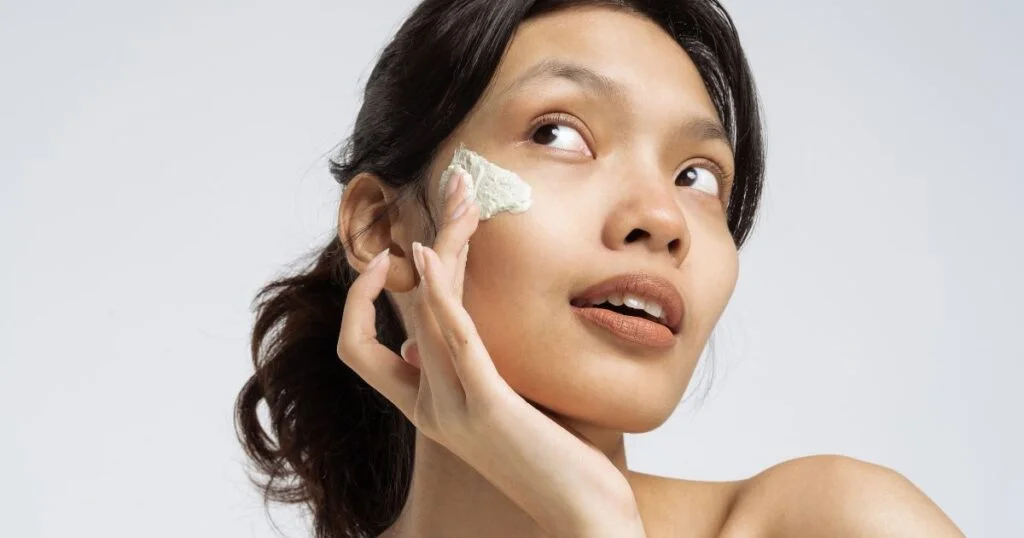 How to Incorporate Niacinamide into Your Skincare Routine